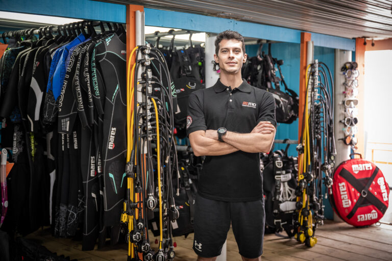 Kurs Sprzęt Nurkowy i Konserwacja - Equipment Techniques ze Szkołą Nurkowania Scuba Elite w Krakowie.